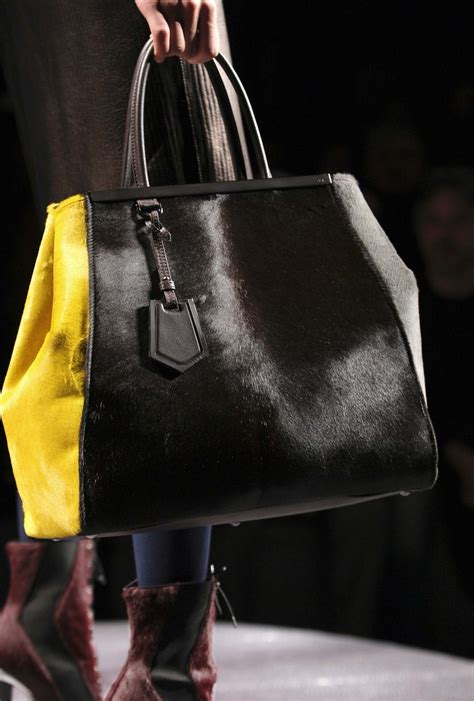 collezione fendi accessori|fendi bags official site.